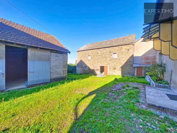 Réquista (12170) Splendide Ferme avec ses dépendances, 7P 3CH et 2600 m² de terrain