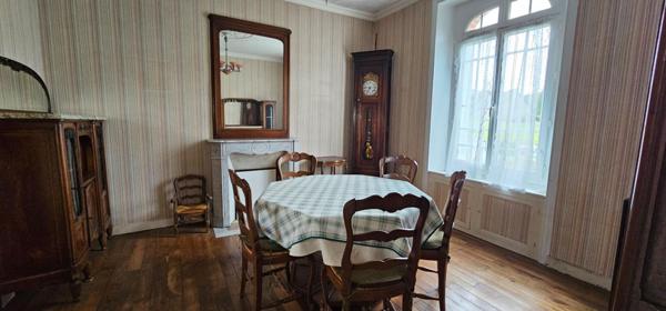 Maison familiale de charme, 5 chambres, Grand terrain constructible