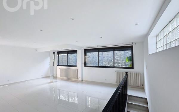 Maison à vendre    3 pièces • 135 m2 Tulle