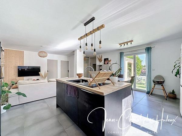 30210 CABRIERES -Villa  6 pièce(s) 115 m2  de plain pied sans vis a vis