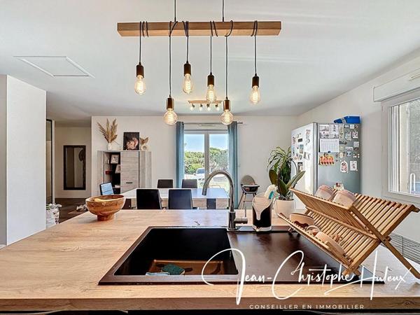 30210 CABRIERES -Villa  6 pièce(s) 115 m2  de plain pied sans vis a vis