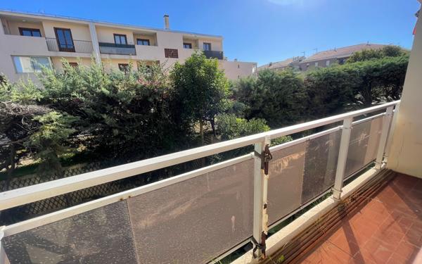 Appartement à vendre    2 pièces •  Sanary-sur-Mer
