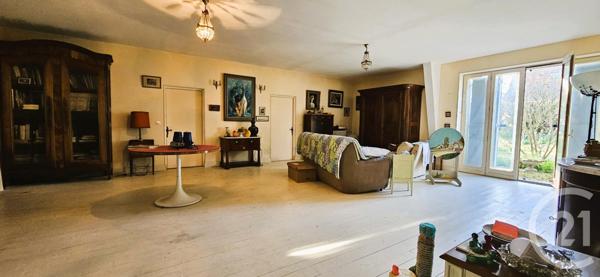 Maison à vendre  10 pièces - 256,60 m2 ST VICTOR - 03