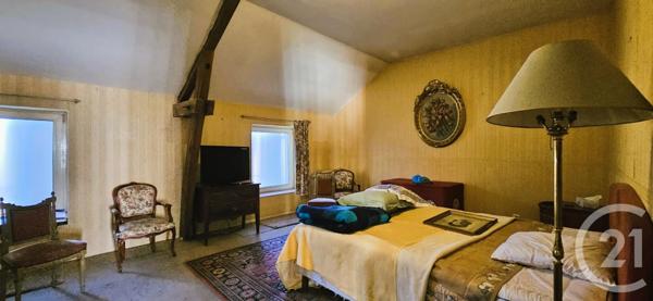 Maison à vendre  10 pièces - 256,60 m2 ST VICTOR - 03