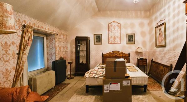 Maison à vendre  10 pièces - 256,60 m2 ST VICTOR - 03