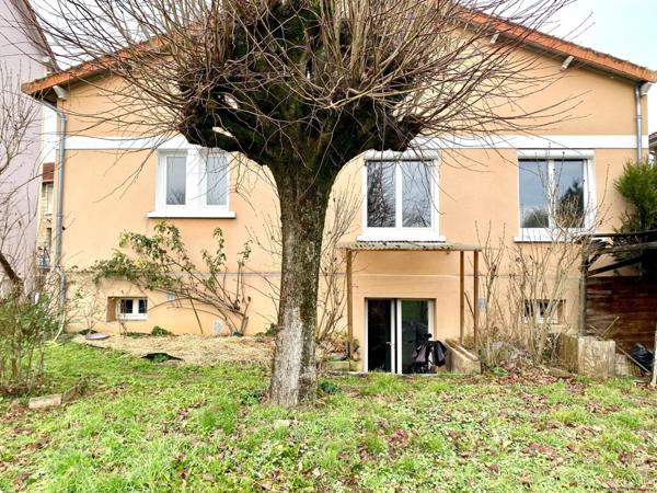 Poitiers - Quartier Montmidi / Les Rocs,  MAISON lumineuse avec jardin et logement indépendant