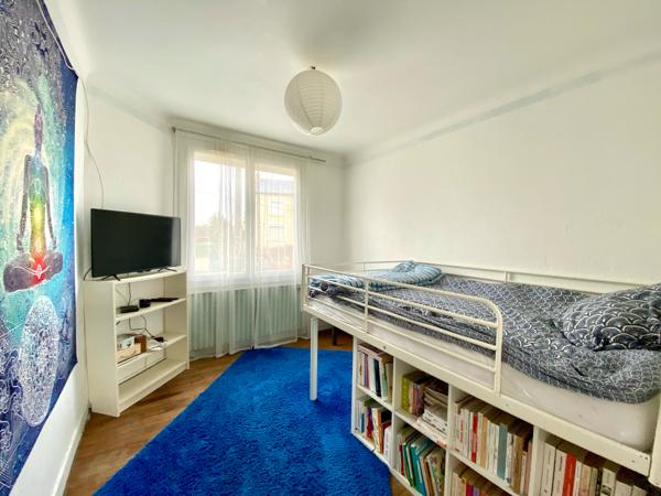 Poitiers - Quartier Montmidi / Les Rocs,  MAISON lumineuse avec jardin et logement indépendant