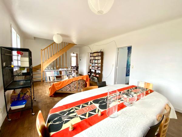 Poitiers - Quartier Montmidi / Les Rocs,  MAISON lumineuse avec jardin et logement indépendant