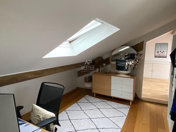 Appartement Maisons Laffitte 3 pièce(s)

Loyer € 1 350/mois charges comprises **

- Ref : 4269