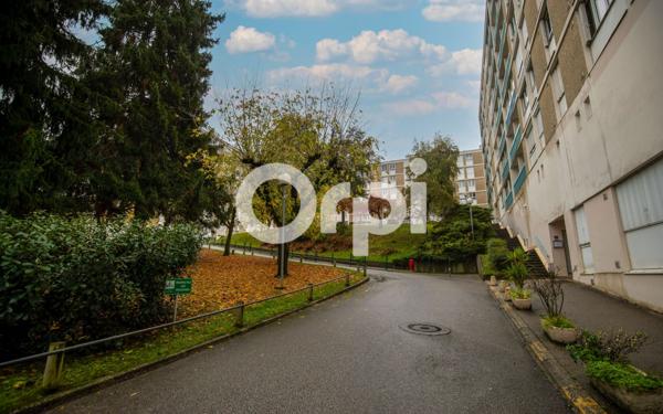 Appartement à vendre    4 pièces • 69 m2 Limoges