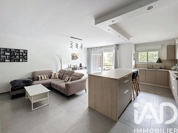 Appartement à vendre 4 pièces 81 m² Reignier-Ésery