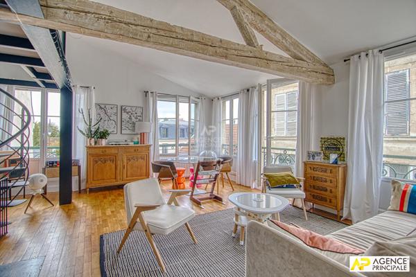 Versailles Ermitage Appartement duplex 4 pièces 91 m² au sol 2ème et dernier étage €699 000 ** - Référence 25528