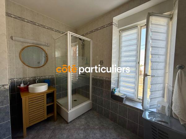 Vente Maison200 m² - 10 Pièces - SAINT MELOIR DES ONDES (35350)