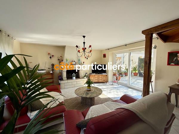 Vente Maison200 m² - 10 Pièces - SAINT MELOIR DES ONDES (35350)