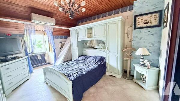 Maison à Vendre à Hazebrouck en EXCLUSIVITE chez votre notaire

Cette maison d'une surface ha...