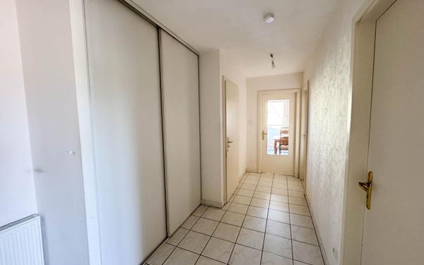 Appartement à vendre    3 pièces • 67,08 m2 Hoenheim