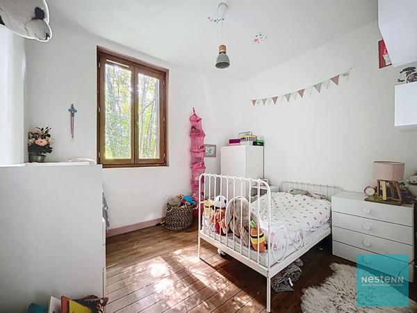 Amboise, maison de charme des années 30 sur parc arboré de 2500m²