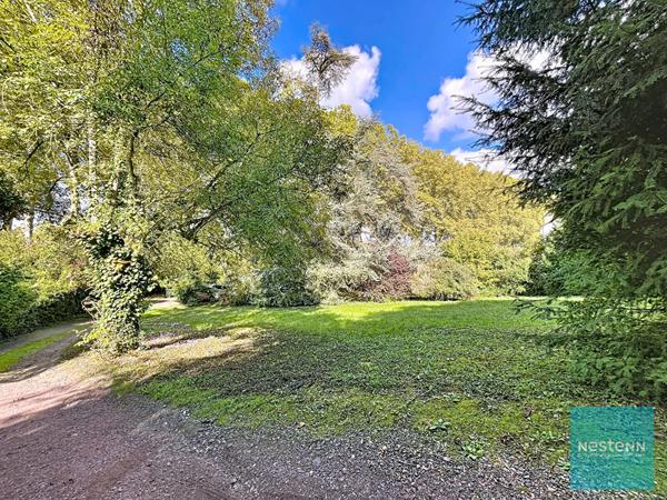 Amboise, maison de charme des années 30 sur parc arboré de 2500m²