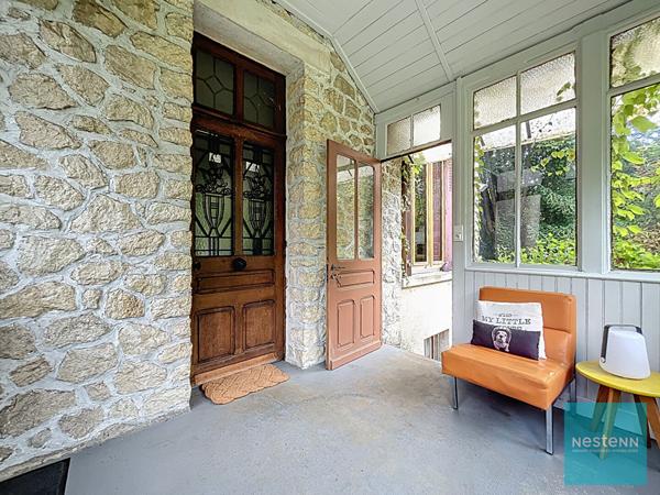 Amboise, maison de charme des années 30 sur parc arboré de 2500m²