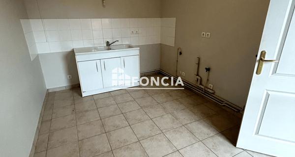 À vendre Appartement 4 pièces 82.84 m² - Attignat 01340