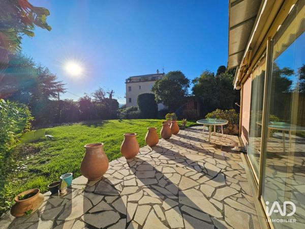 Appartement à vendre 4 pièces 116 m² Antibes