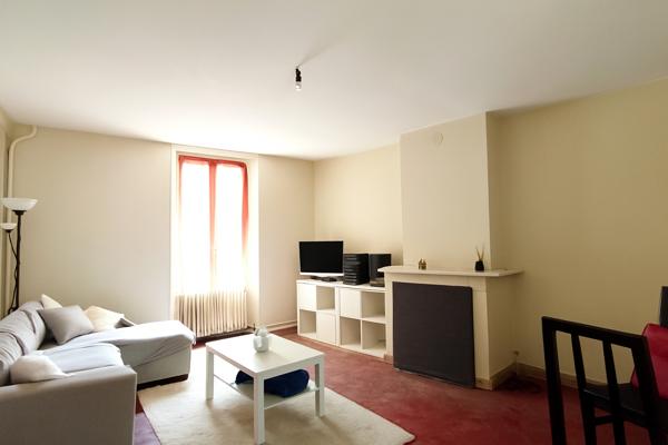 Maison de village à Auxy - 3 pièces 71,9 m2 - 2 chambres - Loggia - Grange - Terrain 274 m2