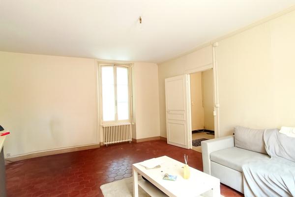 Maison de village à Auxy - 3 pièces 71,9 m2 - 2 chambres - Loggia - Grange - Terrain 274 m2