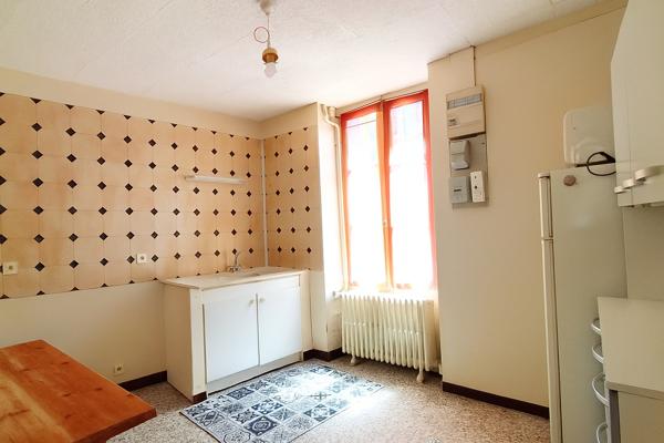 Maison de village à Auxy - 3 pièces 71,9 m2 - 2 chambres - Loggia - Grange - Terrain 274 m2