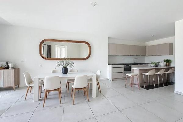 À Vendre Appartement T5 de 95 m² avec terrasse Dardilly