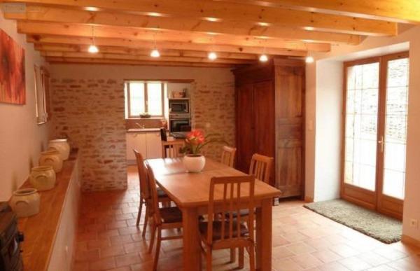Maison à louer à Jalogny en Saône-et-Loire (71250), ref : l800215777