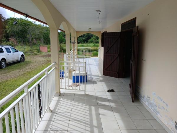 Maison à MACOURIA, 97355 - 5 pièces 114m²