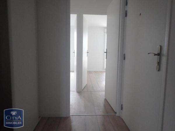 Appartement à louer 4 pièces 79.37m² Viry-Châtillon (91170)