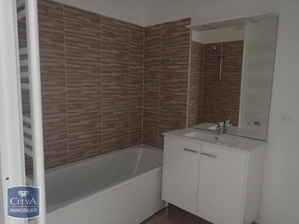 Appartement à louer 4 pièces 79.37m² Viry-Châtillon (91170)