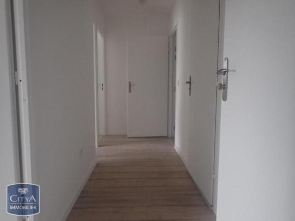 Appartement à louer 4 pièces 79.37m² Viry-Châtillon (91170)