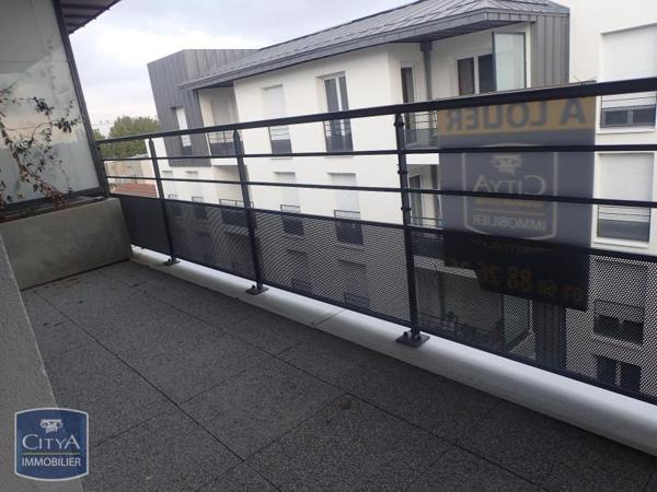 Appartement à louer 4 pièces 79.37m² Viry-Châtillon (91170)