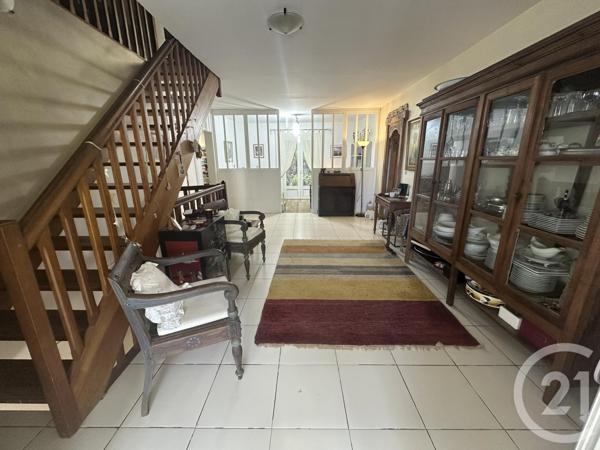 Maison à vendre  6 pièces - 202 m2 ST DENIS - 974