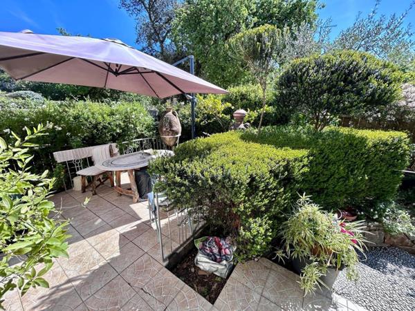 Maison à GRIMAUD, 83310 - 6 pièces 110m²