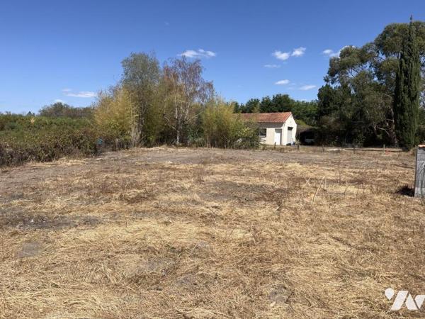 LES SORINIERES - Terrain à bâtir 