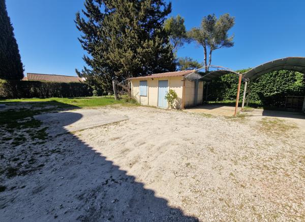 Terrain viabilisé à vendre à Saint Cannat - Construction libre