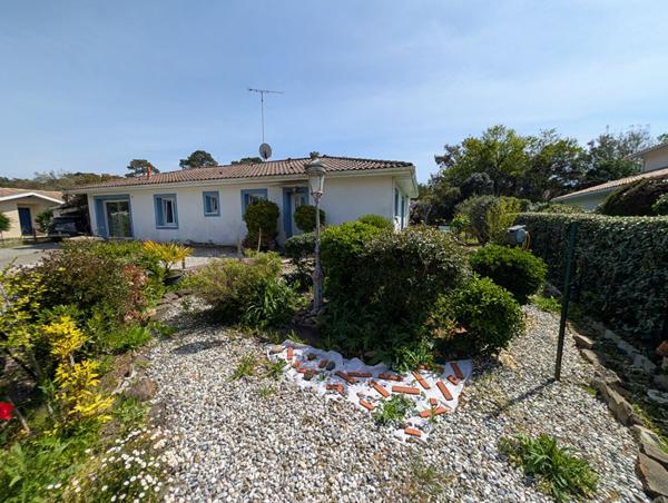 A vendre : Maison quartier des Vignes, plain-pied 5 pièces, studio