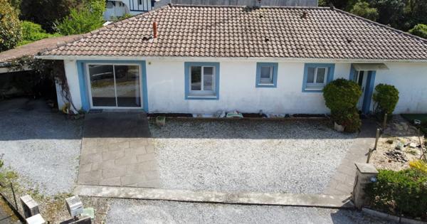 A vendre : Maison quartier des Vignes, plain-pied 5 pièces, studio