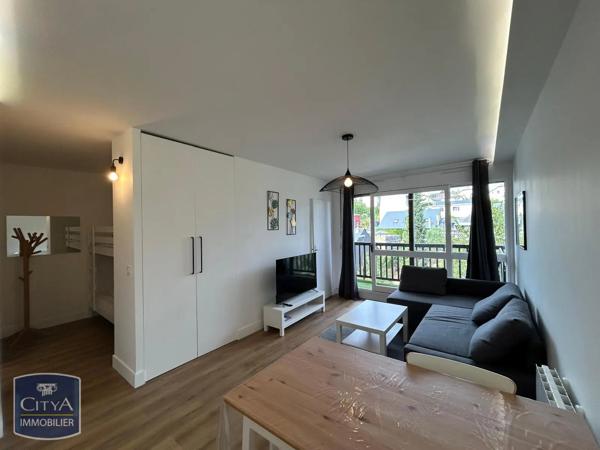 Appartement à louer 2 pièces 34.99m² Trouville-sur-Mer (14360)