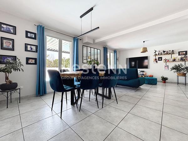 Agréable Maison 4 pièce(s) 97 m2 avec piscine