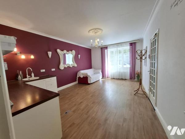 Ensemble immobilier à usage professionnel ou d'habitation: Proximité Gare