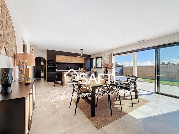 Villa contemporaine de 2023 – 140 m² habitables – Terrain 732 m² avec piscine – 5 min de Lavaur