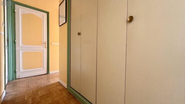 Appartement à vendre à Marcq en Baroeul dans le Nord (59700), ref : VA1925-59028