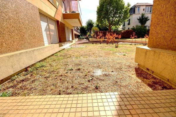 Location                                                      Appartement
                        
                     1 pièces                      19 m2                     à Asnières-sur-Seine