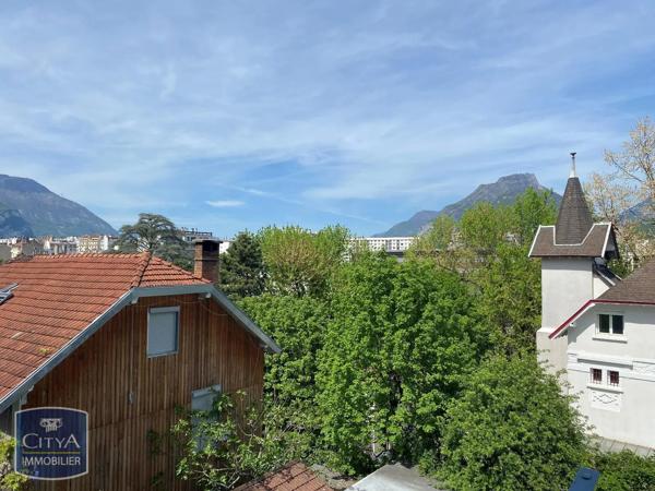 Appartement à vendre 2 pièces 52.01m² Grenoble (38100)