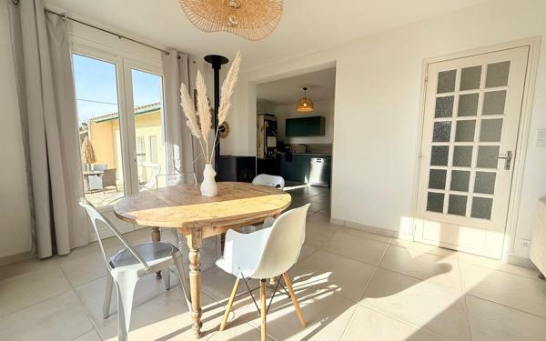 Maison à vendre    5 pièces •  Aire-sur-l'Adour