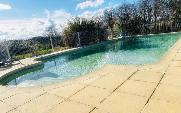 Maison à vendre    5 pièces •  Aire-sur-l'Adour